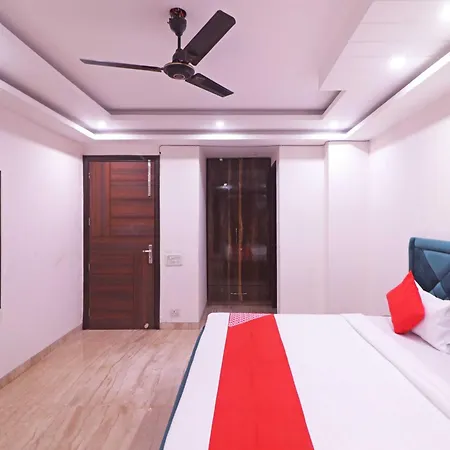 Hotel O Pari Residency